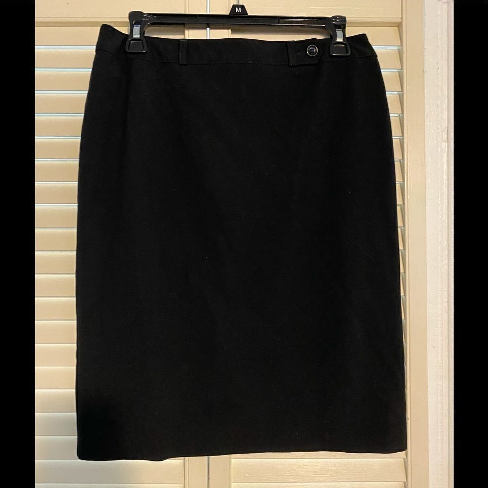 Comma black pencil skirt